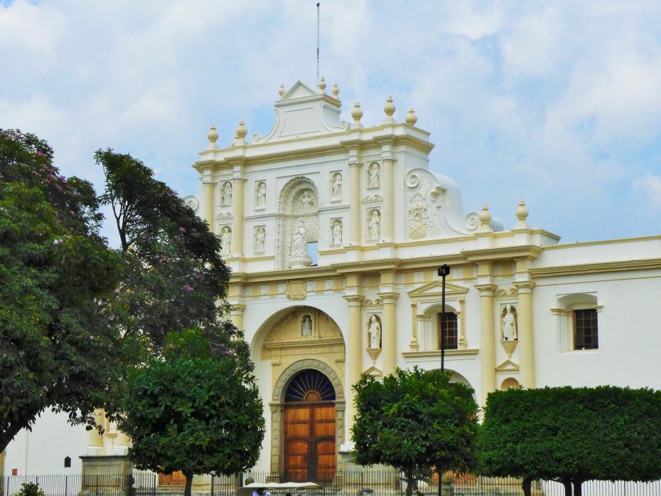 cathedral in the city square