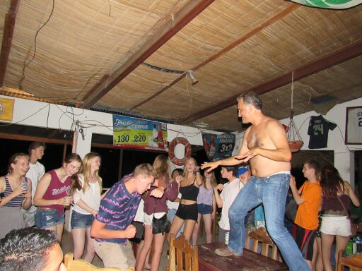 and then the Spaniard cranked up the party