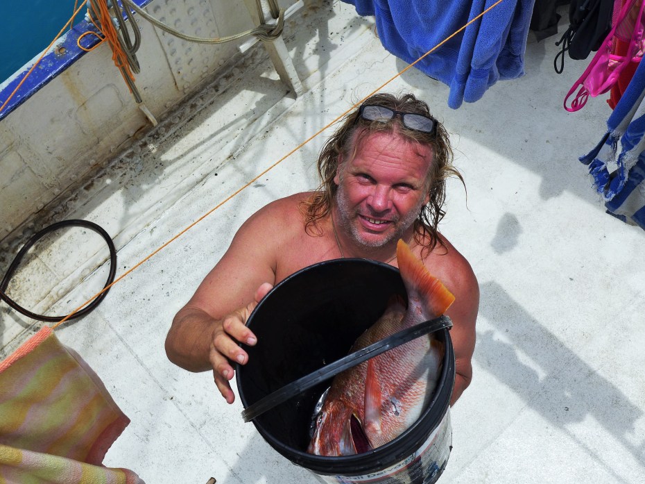 Ludwig with fresh red snapper delivered by the Kuna