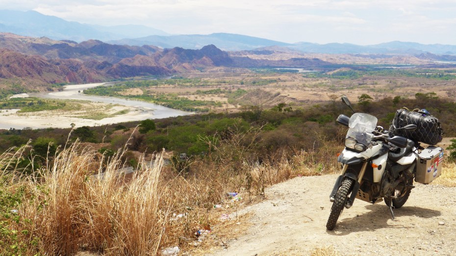 blanco resting on our way to San Agustin