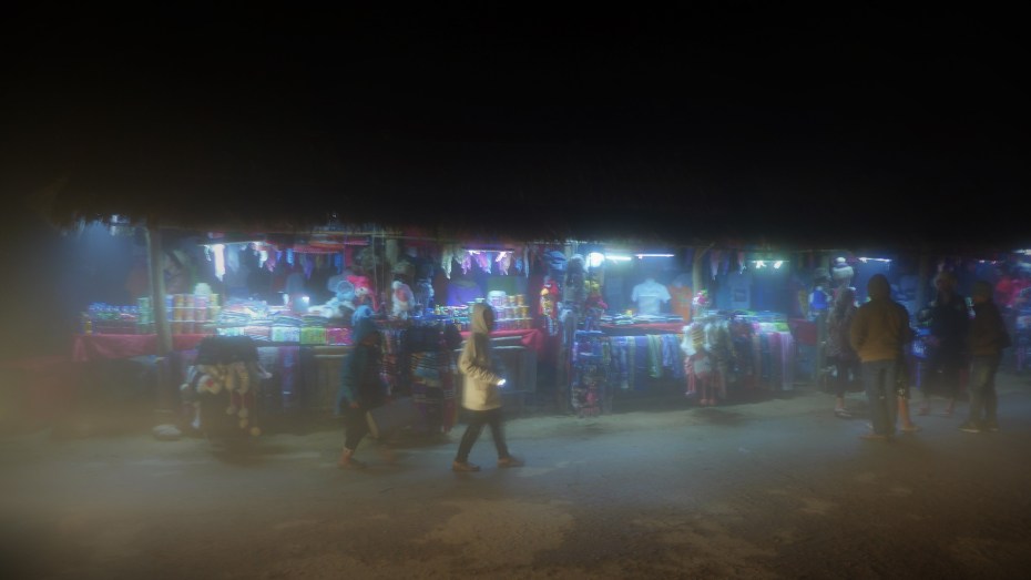 thick fog at Phu Chi Fa base before 6a.m