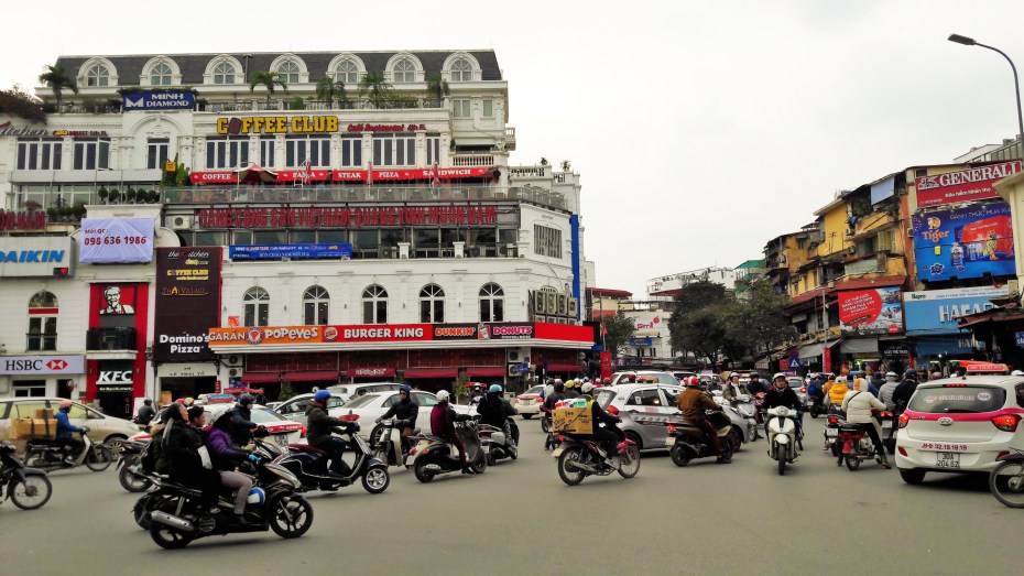 It's a game of chance evertime you try and cross the road here! 